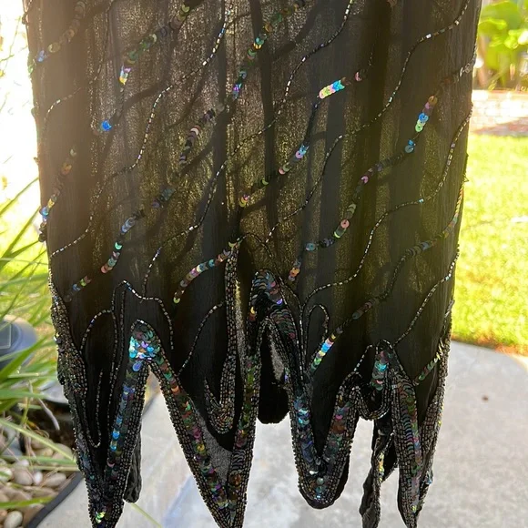 Beaded dress, very fitted..ptp 15 1/2 waist 13in , length approximately 39in - Picture 3 of 8